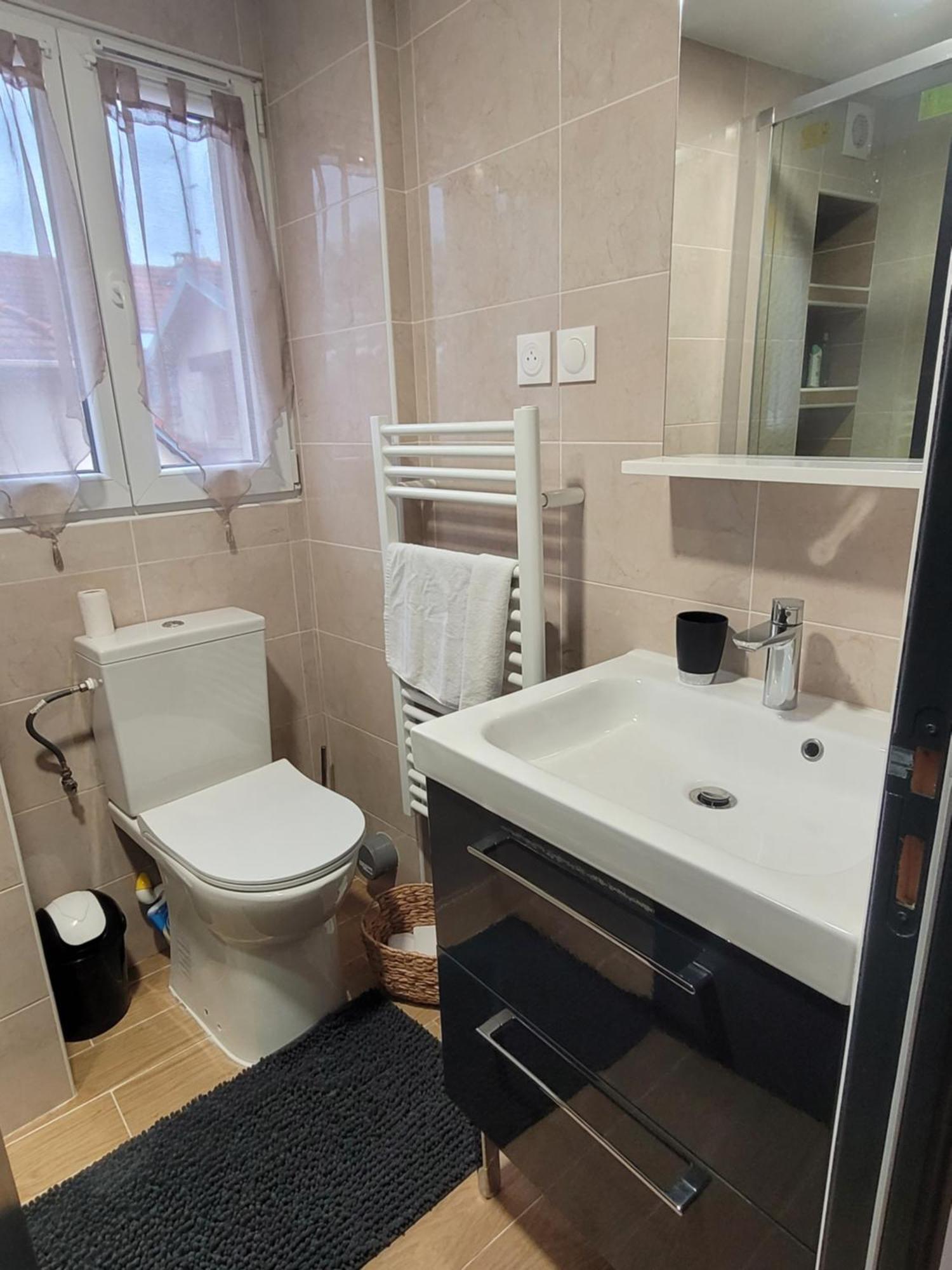 Appartement Entre enghien et paris à Groslay Extérieur photo