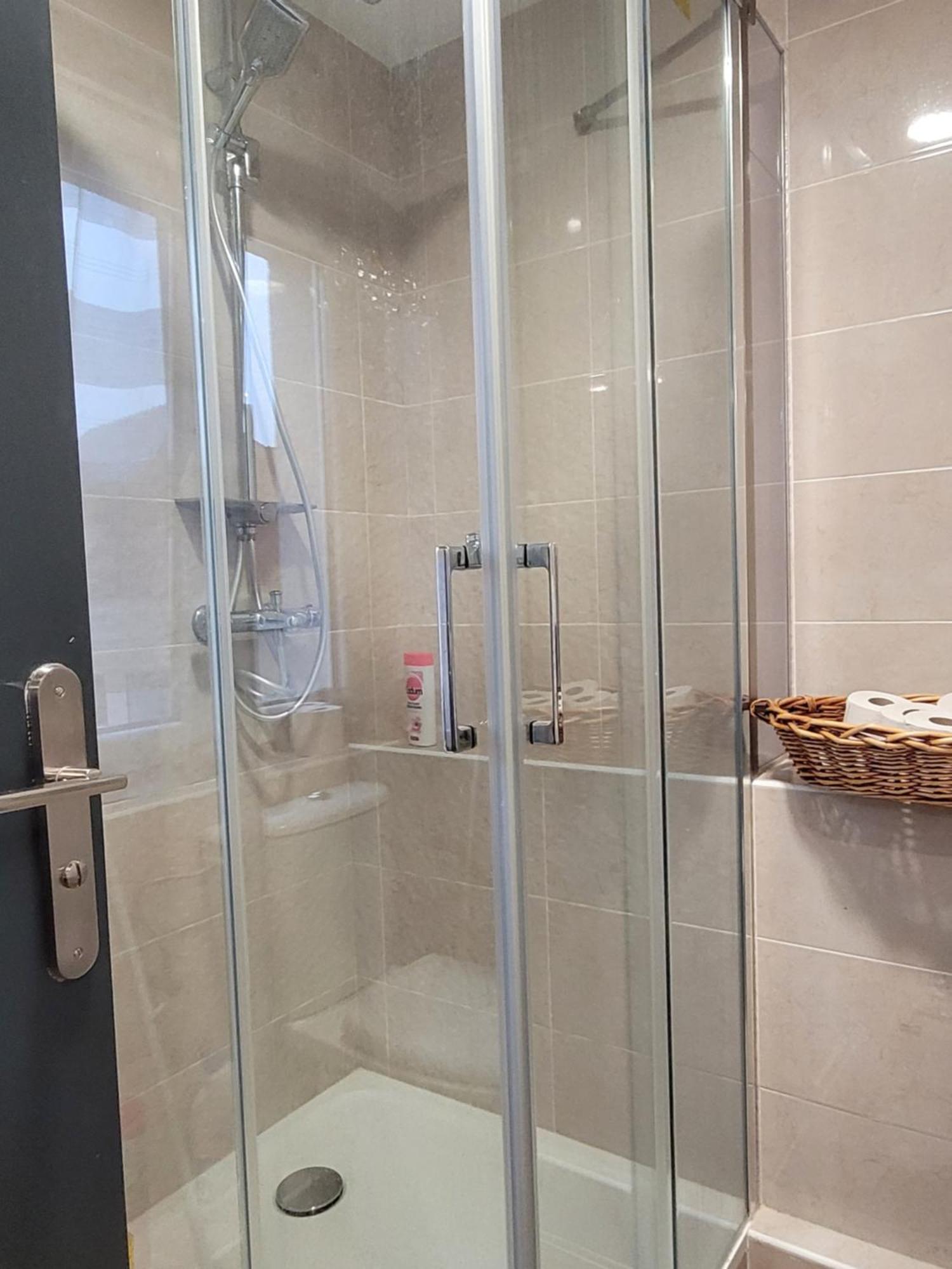 Appartement Entre enghien et paris à Groslay Extérieur photo
